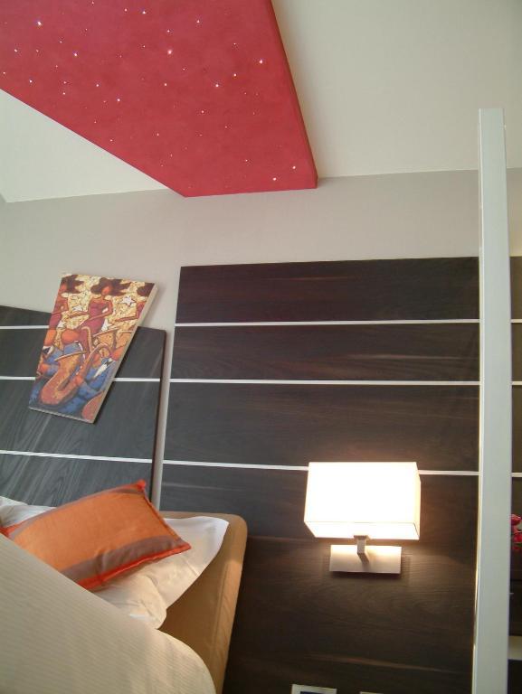 Hotel Villa D'Elsa Juan-les-Pins Ngoại thất bức ảnh