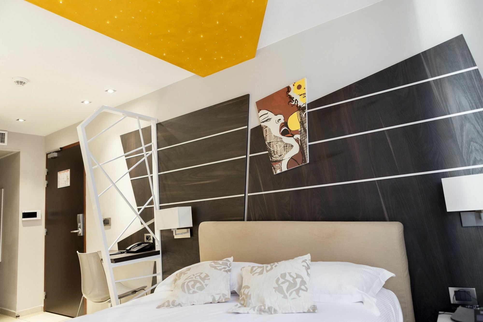 Hotel Villa D'Elsa Juan-les-Pins Ngoại thất bức ảnh