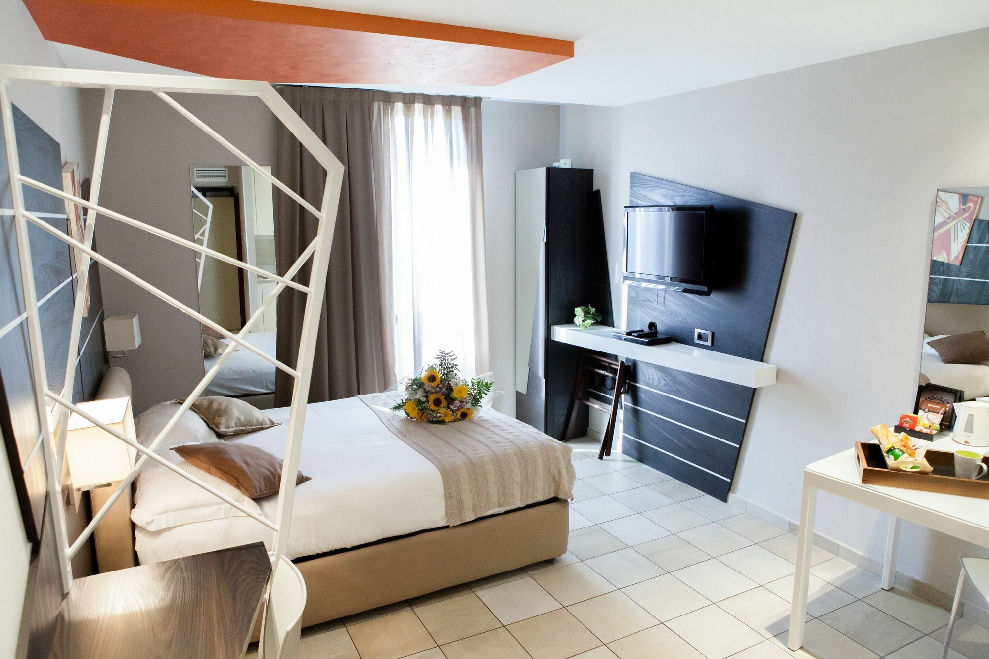 Hotel Villa D'Elsa Juan-les-Pins Ngoại thất bức ảnh